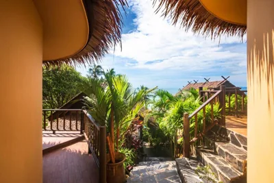 Bungalow avec vue partielle sur la mer — Beyond The Blue Horizon Boutique Bungalows